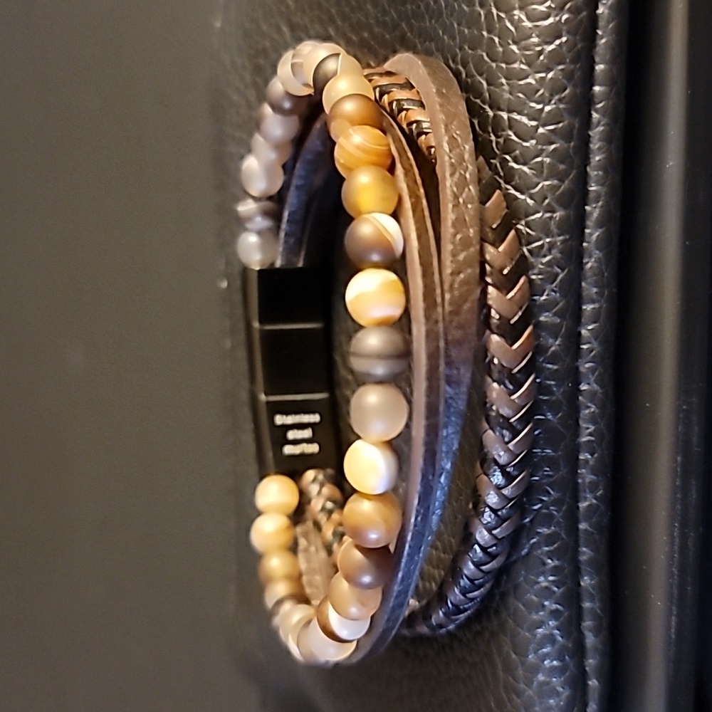 Men's leather,stone & stainless steel bracelet.